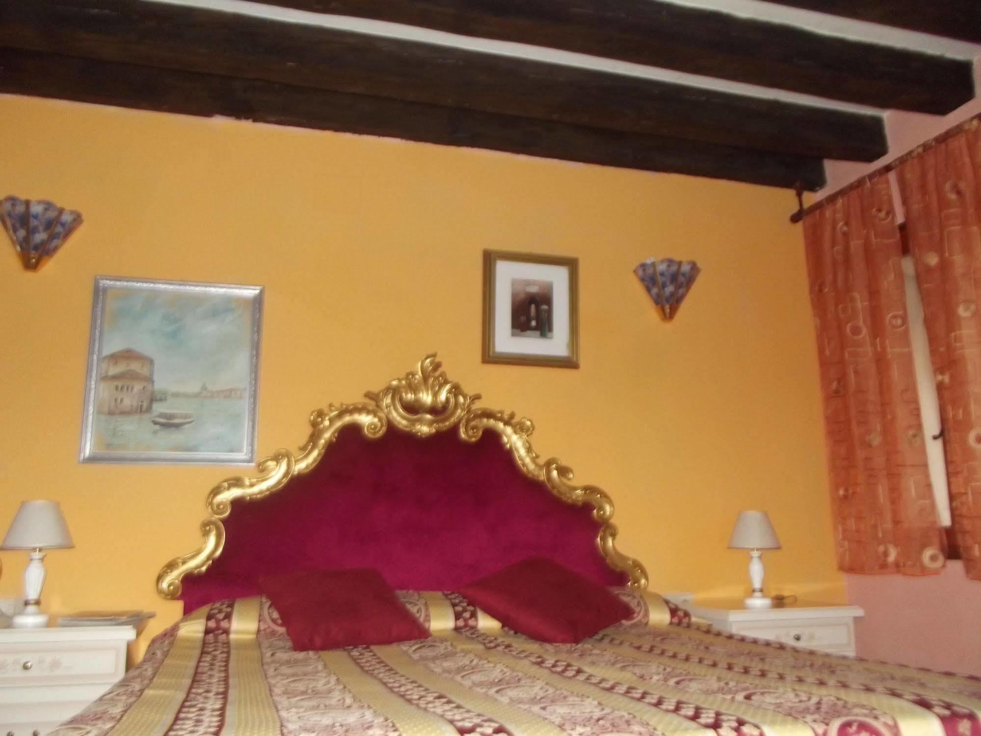 Bed & Breakfast Alloggi Serena Venedig